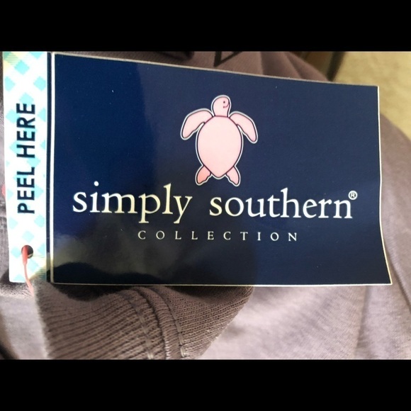 Simply Southern Delaware LS Crewneck Tee Plum M Graphics Long Sleeve Crewneck - Picture 5 of 6